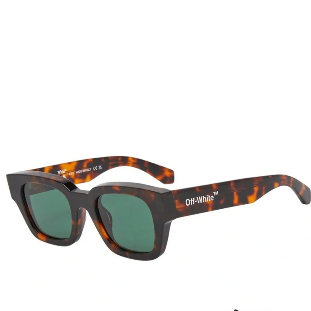 WHIT Tortoise Shell Design - Picture 1 of 7